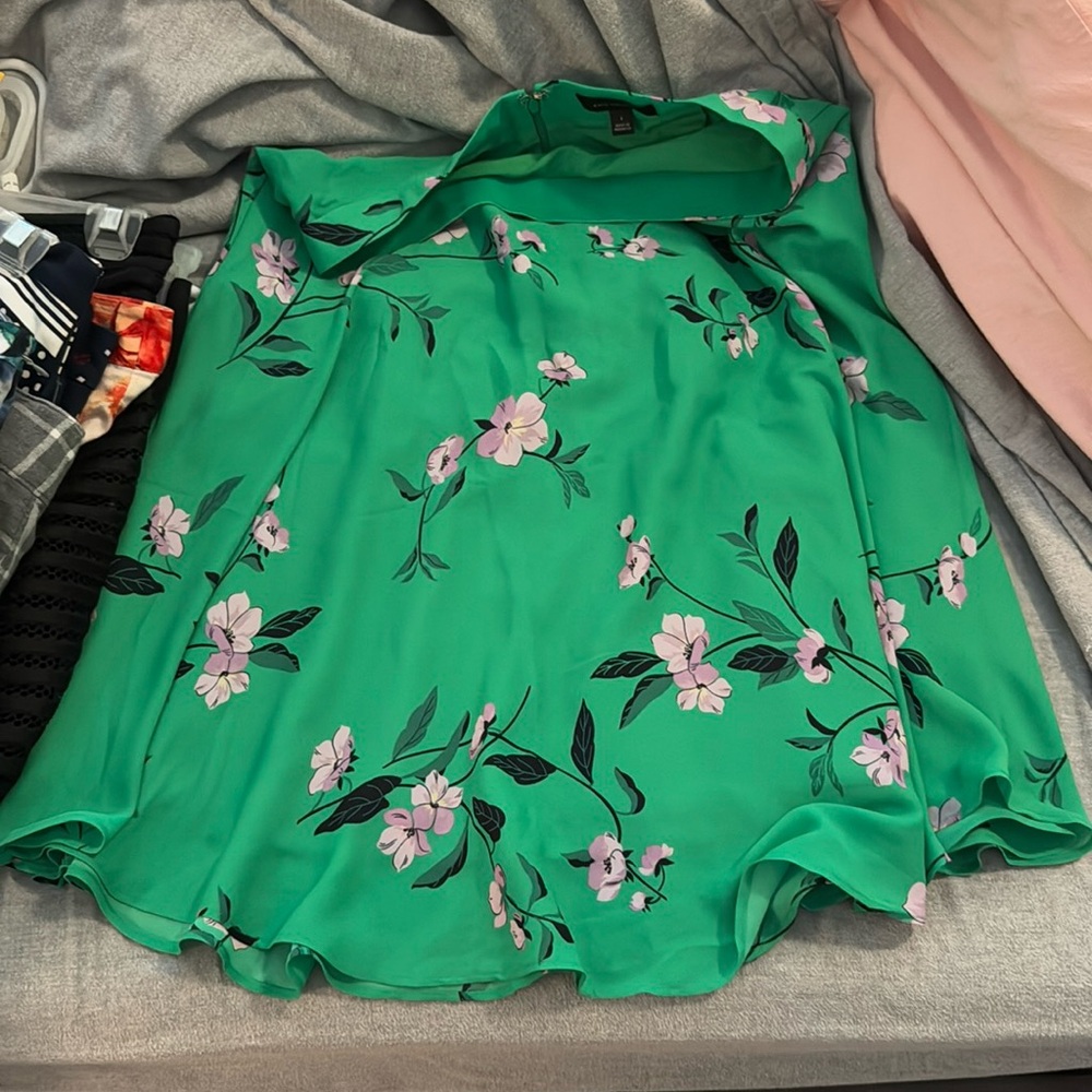 NWT Size 6 Ann Taylor skirt